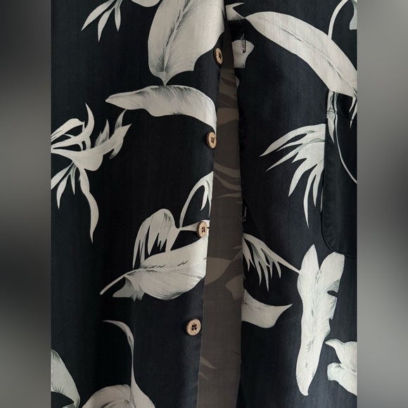 Tommy Bahama Floral Polo Shirt - Picture 3 of 4